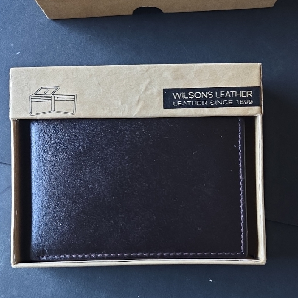 * New and Never Used * Wilsons Leather Dark Brown Wallet and Card Holder